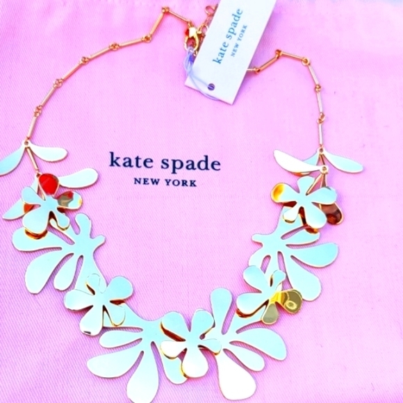Nwt Kate Spade Botanical Garden necklace